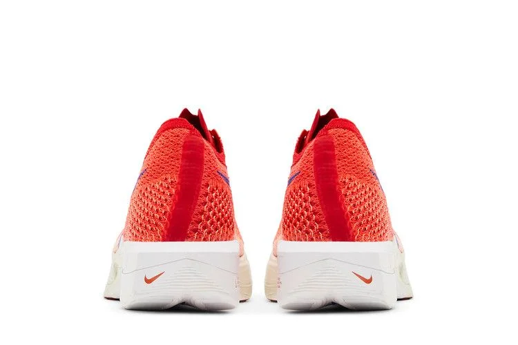 Krossovki-Nike-ZoomX-VaporFly-Next-3-University-Red-5