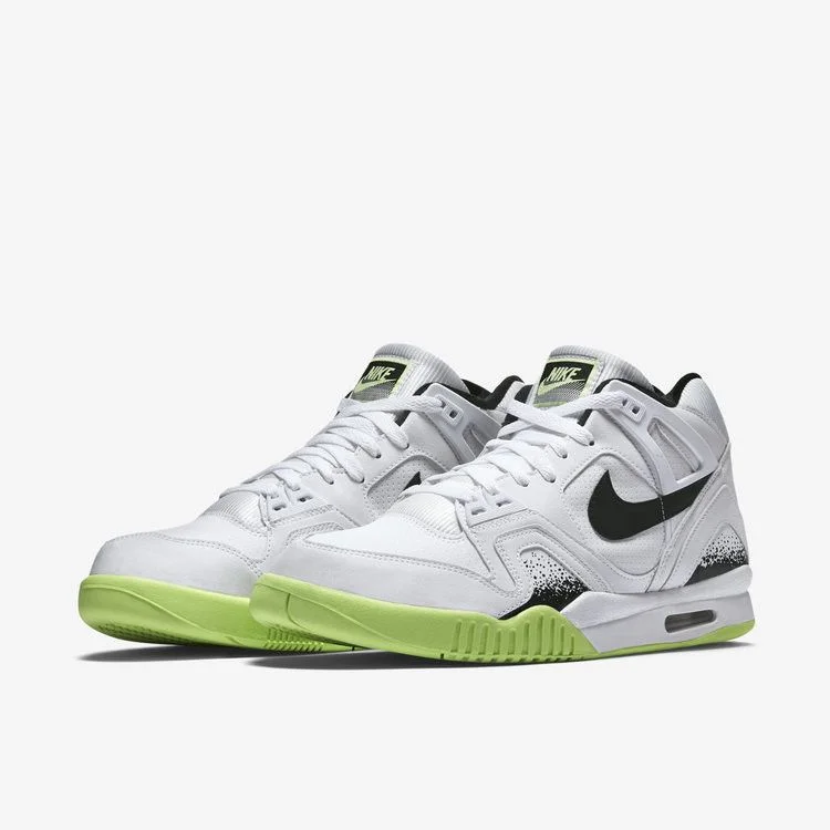 Krossovki-Nike-Air-Tech-Challenge-II-1