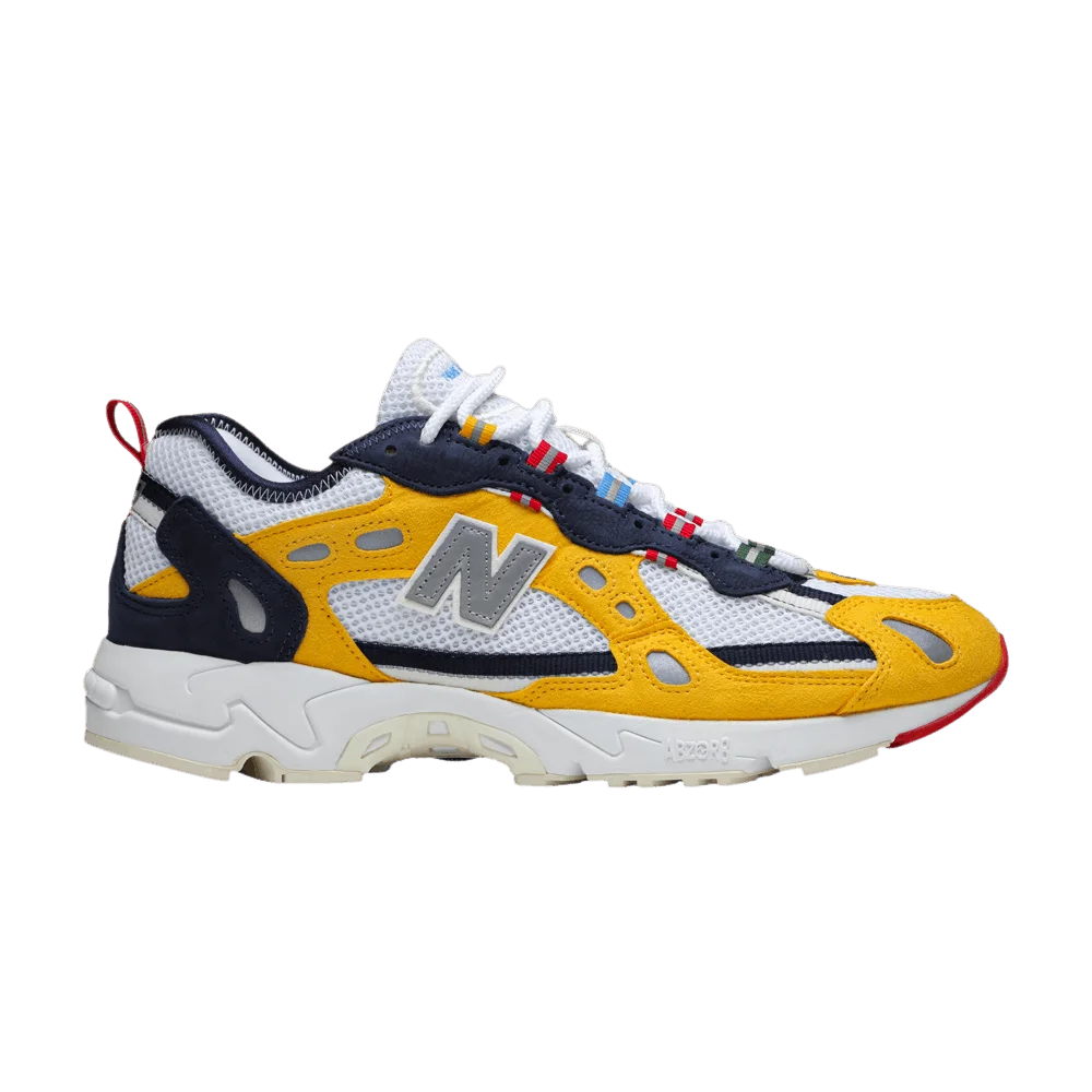 Krossovki-Aime-Leon-Dore-x-New-Balance-827-Yellow
