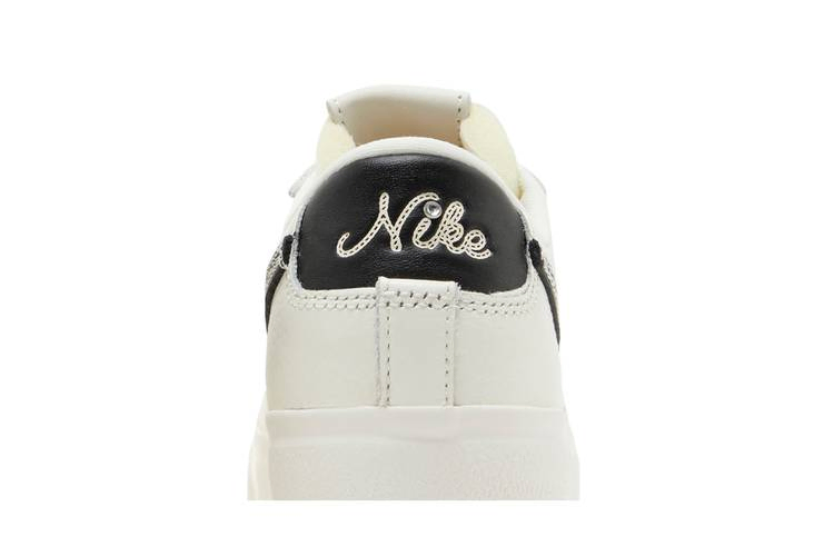 Кроссовки Nike Wmns Blazer Low Platform 'Needlework'