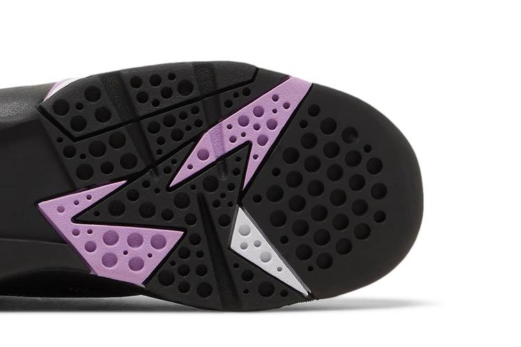 Кроссовки Air Jordan 7 Retro GS 'Barely Grape'