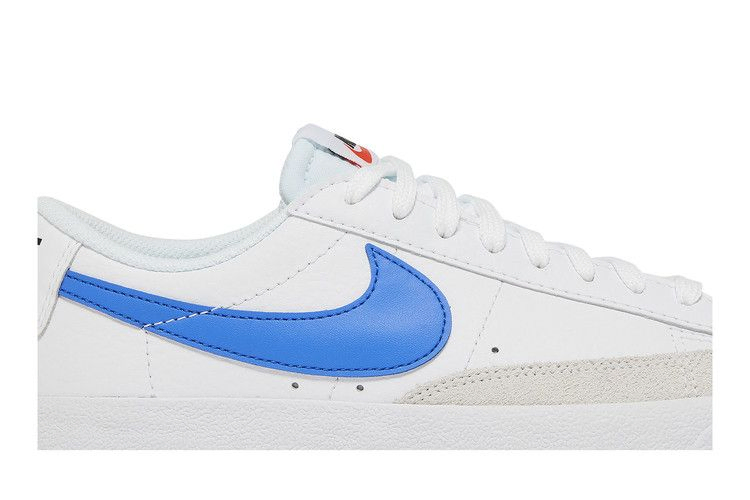 blazer-low-77-gs-white-chlorophyll-medium-blue-da4074-109_01