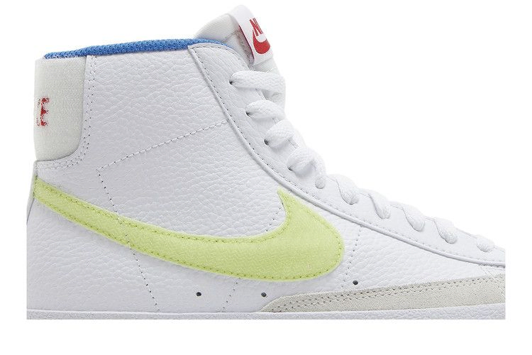 blazer-mid-77-gs-white-lemon-twist-blue-dq1042-100_01