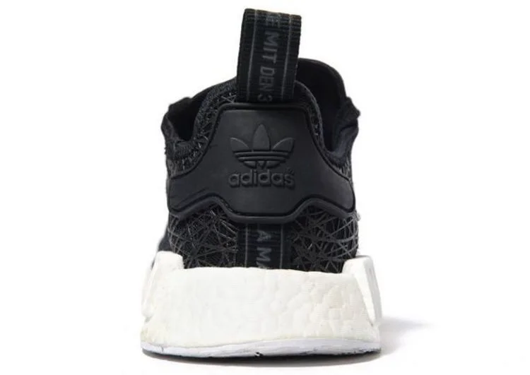 Krossovki-JD-Sports-x-adidas-Wmns-NMD_R1-Core-Black-4