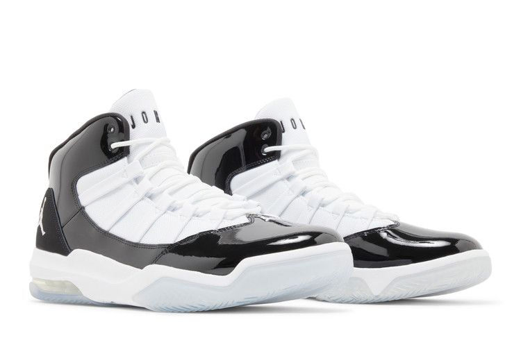 jordan-max-aura-black-white-aq9084-011_07