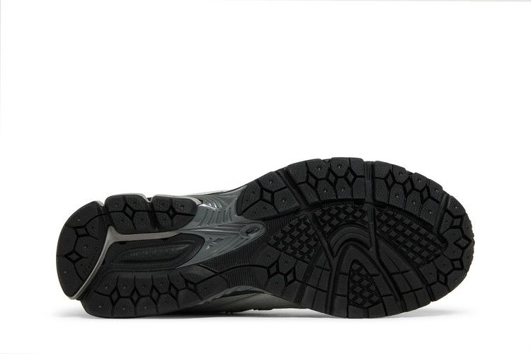 Кроссовки New Balance 2002R 'Grey Black' JD Exclusive