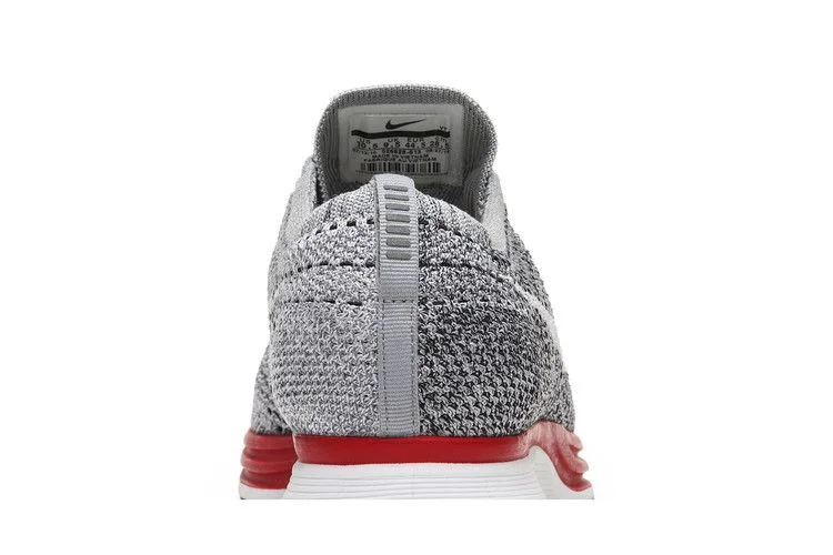 Krossovki-Nike-Flyknit-Racer-No-Parking-6