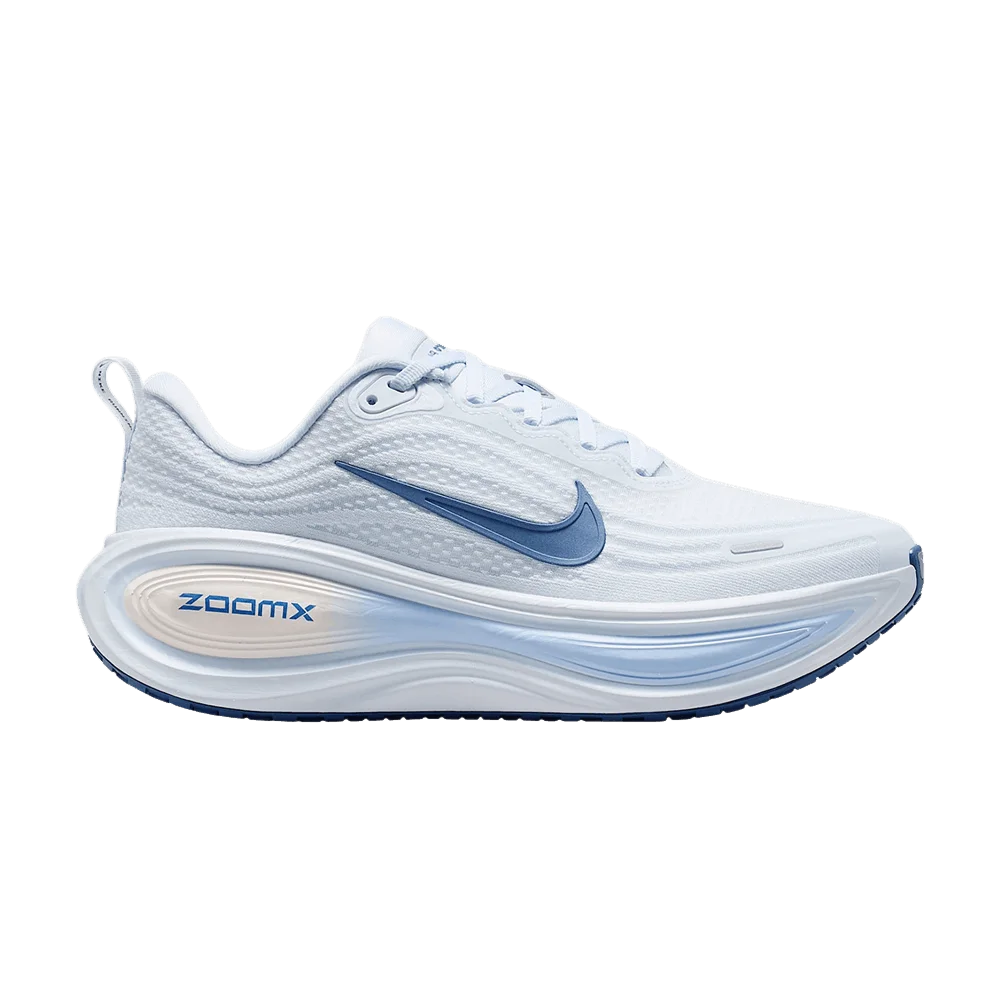 Krossovki-Nike-Wmns-Vomero-Plus-White-Aluminum