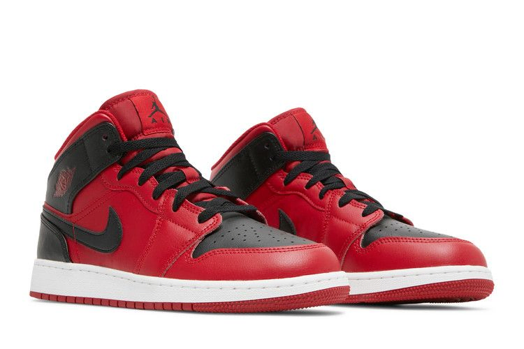air-jordan-1-mid-gs-reverse-bred-554725-660_07