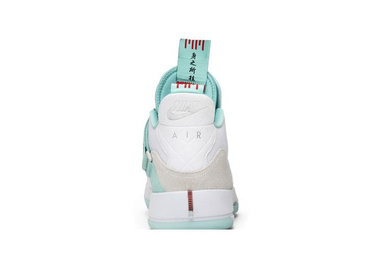 air-jordan-33-pe-guo-ailun-aq8830-101_06