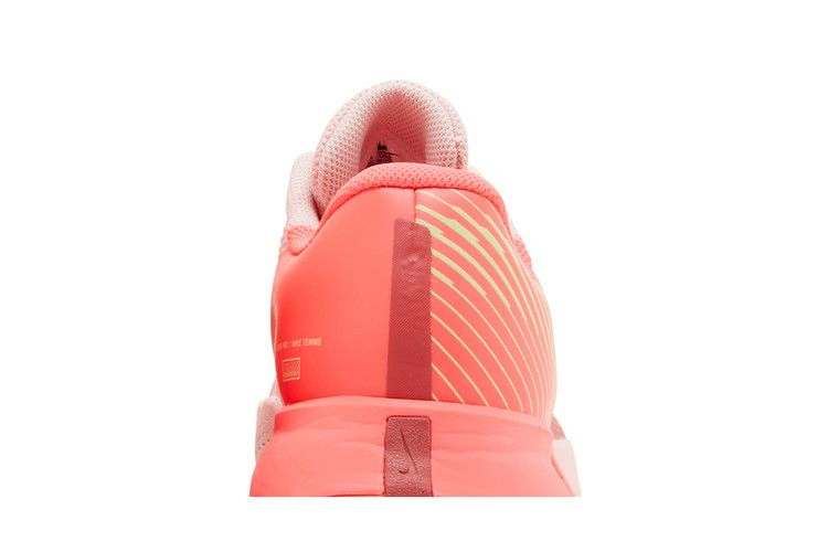 Кроссовки Wmns Wmns NikeCourt Air Zoom Vapor Pro 2 'Pink Bloom Adobe'