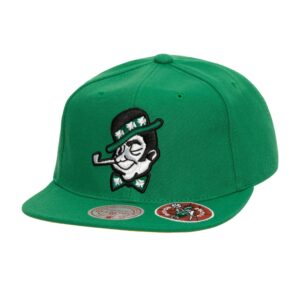 Dead-Remix-Deadstock-Snapback-HWC-Boston-Celtics-Hat-300x300