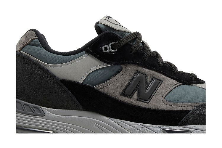 Кроссовки New Balance 991 Made in England 'Urban Winter Pack - Black'