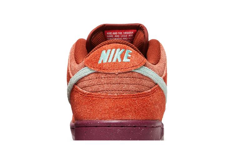 Кроссовки Nike Dunk Low SB 'Mystic Red'