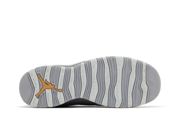 air-jordan-10-retro-bg-london-310806-004_03