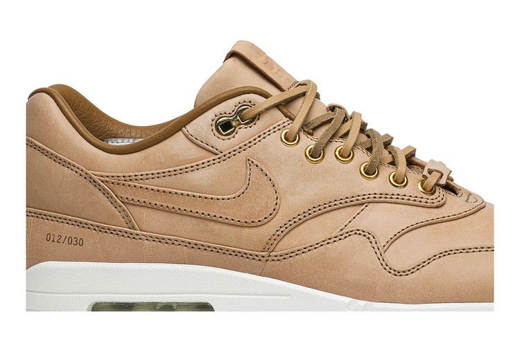nikelab-air-max-1-hyper-premium-bespoke-id-893370-991_01