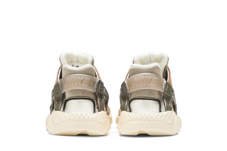 Кроссовки Stussy x Nike Air Huarache LE TD 'Desert Oak' 2021