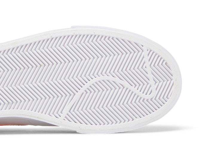 Кроссовки Nike Wmns Blazer Low Platform 'Mismatch'