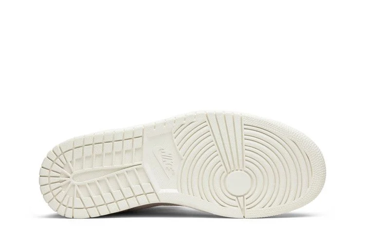 Krossovki-Wmns-Air-Jordan-1-High-Zip-Partical-Beige-3