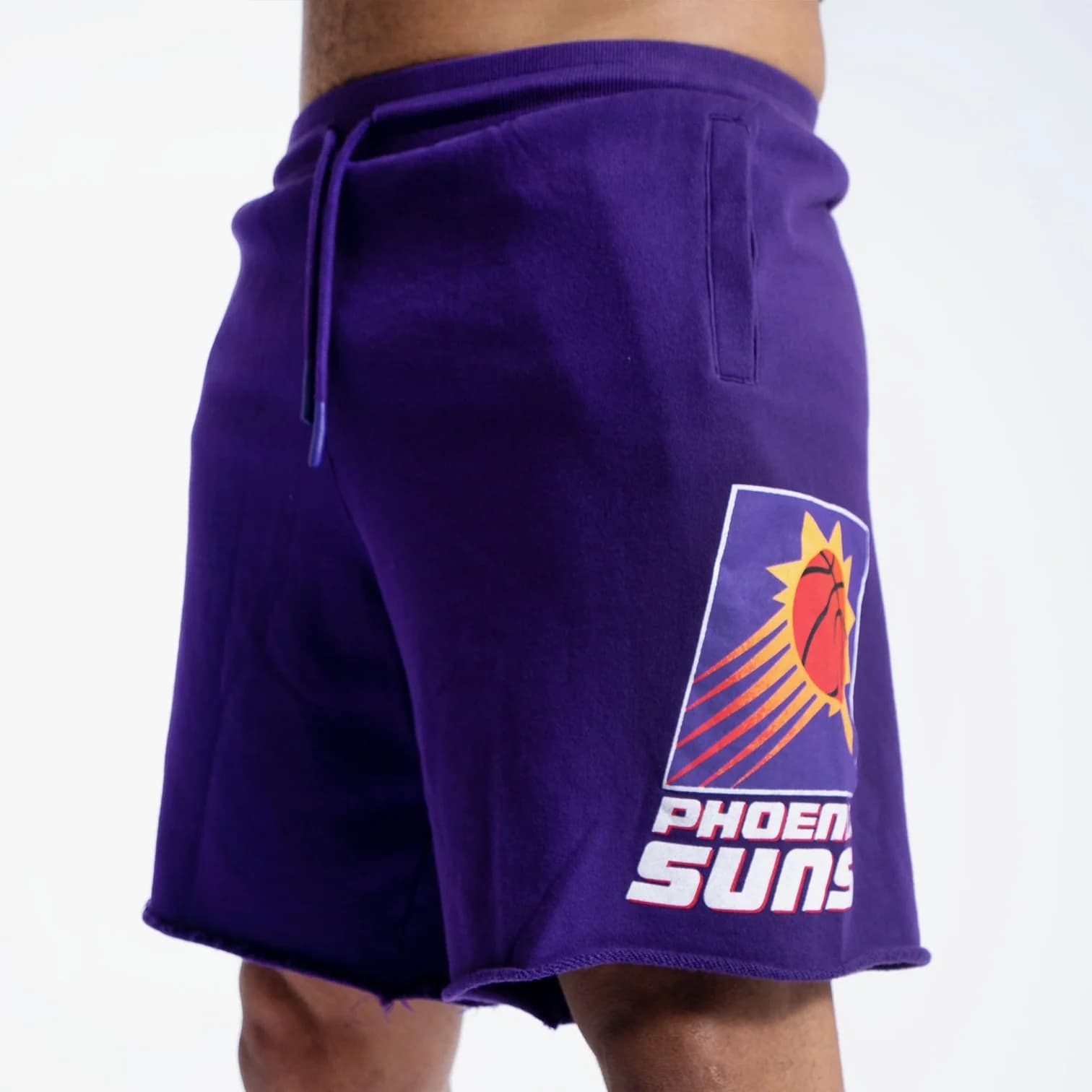 Спортивные шорты Mitchell & Ness Phoenix Suns Off Season Raw Edged NBA Fleece Shorts