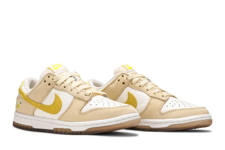 Krossovki-Nike-Wmns-Dunk-Low-Lemon-Drop-7