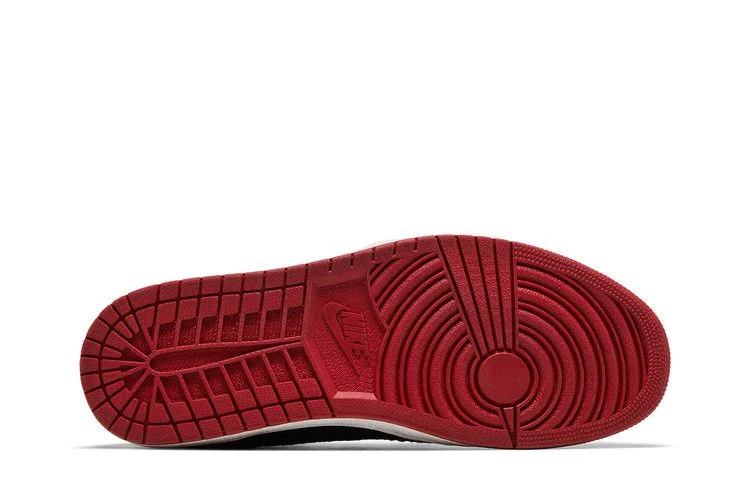 Кроссовки Air Jordan 1 Ultra High 'Banned'