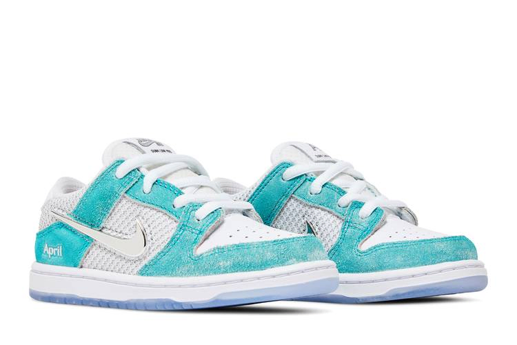 april-skateboards-x-dunk-low-sb-td-turbo-green-fz6107-300_07
