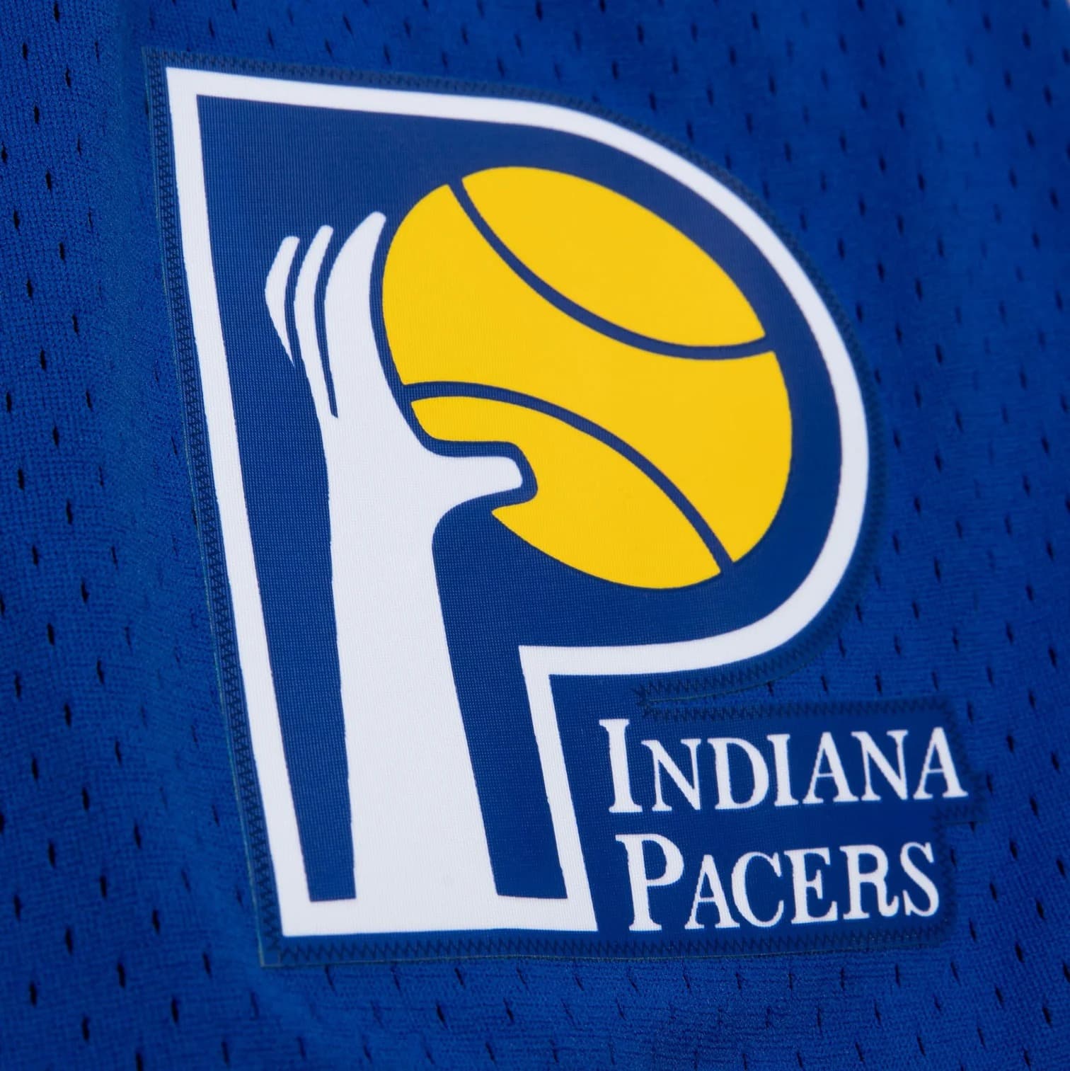 Спортивные шорты Mitchell & Ness Indiana Pacers 2004-05 HWC Throwback Swingman NBA Shorts