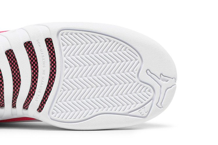 air-jordan-12-retro-gs-ice-cream-510815-101_04
