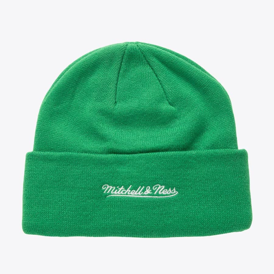 Шапка Mitchell & Ness Green Milwaukee Bucks Hardwood Classics K.O. Cuffed Knit Hat