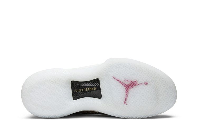 air-jordan-32-pf-cny-aj6333-042_03