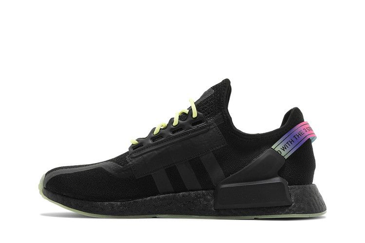 nmd_r1-v2-black-sonic-ink-gy8282_02