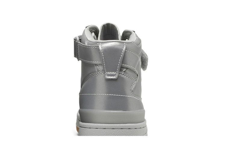 ivy-park-x-forum-mid-icy-park-silver-metalic-gw2858_06