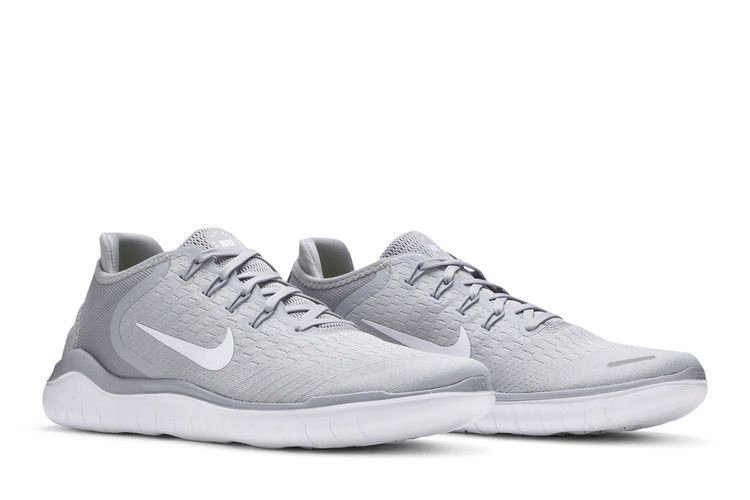 free-rn-2018-wolf-grey-942836-003_07