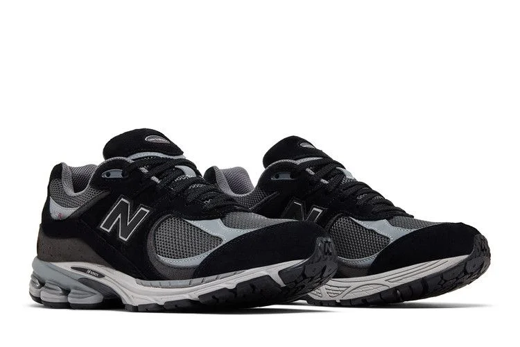 Krossovki-New-Balance-2002R-Black-Grey-7