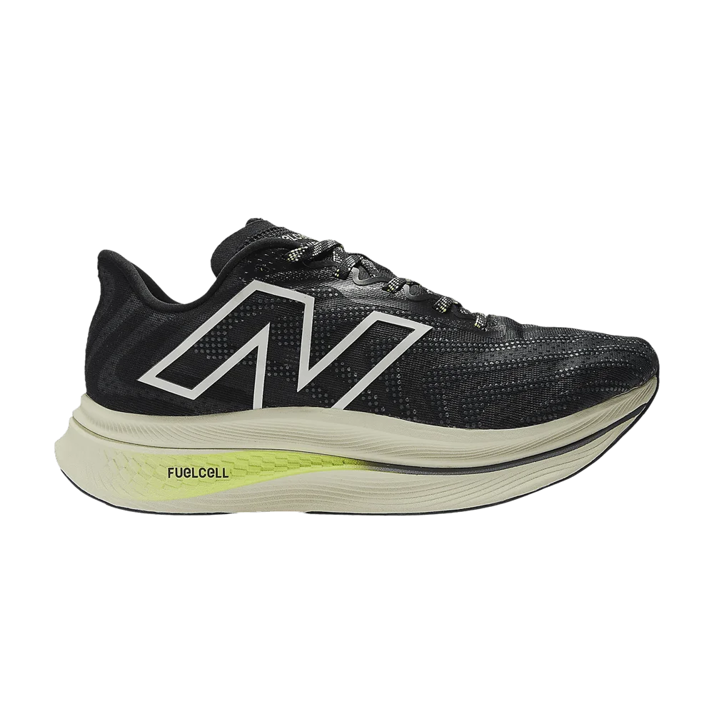 Krossovki-New-Balance-FuelCell-SuperComp-Trainer-v2-2E-Wide-Black-Thirty-Watt