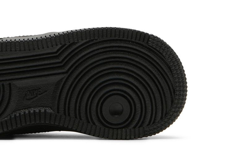force-1-le-td-triple-black-dh2926-001_04