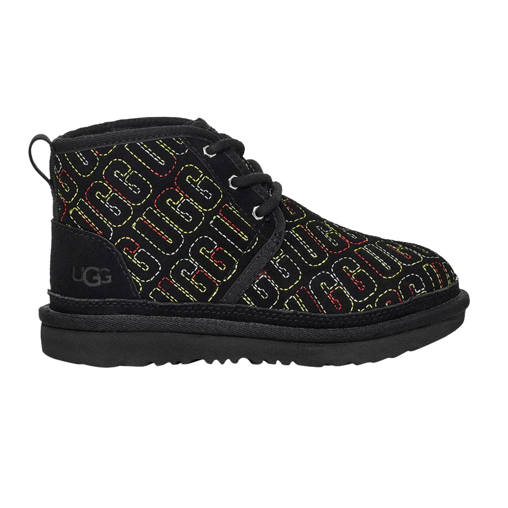 Krossovki-UGG-Neumel-II-Boot-Kids-Graphic-Stitch-Black