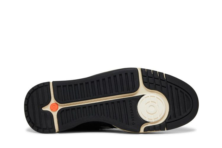 weapon-cx-mid-black-white-171556c_03
