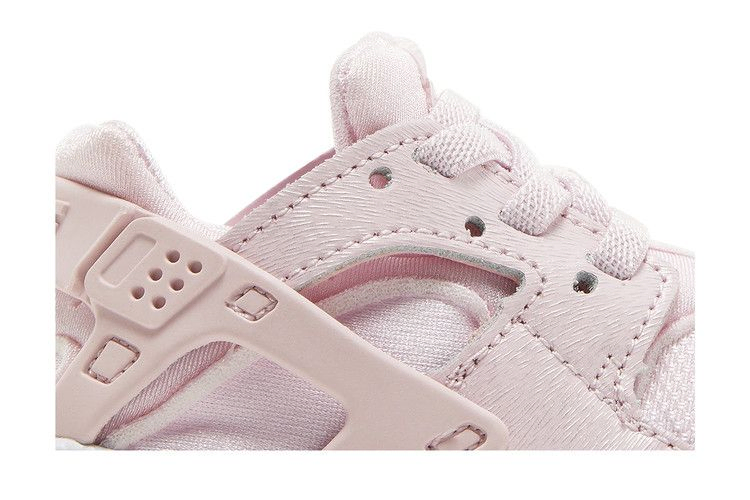 Кроссовки Nike Huarache Run SE TD 'Prism Pink'