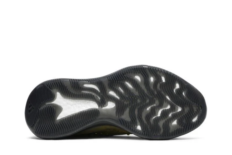 Krossovki-adidas-Yeezy-Boost-380-Hylte-3
