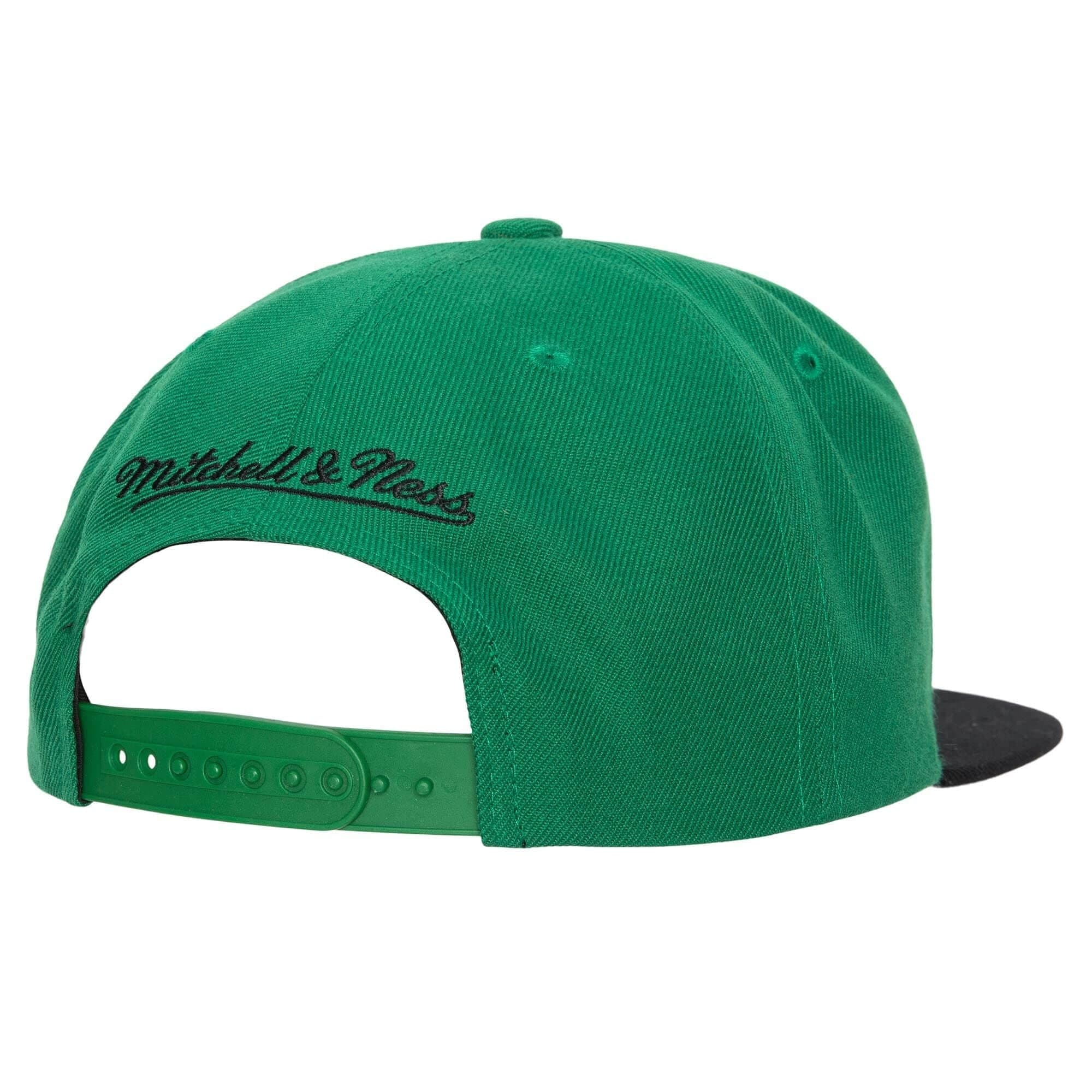 Mitchell-Ness-Team-2-Tone-2.0-Snapback-Boston-Celtics-Hat-1