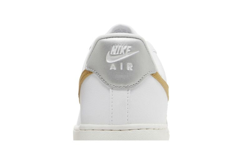wmns-air-force-1-07-white-metallic-gold-dd8959-106_06