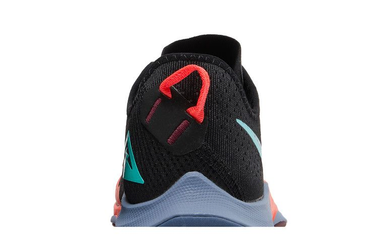 air-zoom-terra-kiger-7-black-dynamic-turquoise-cw6062-004_06