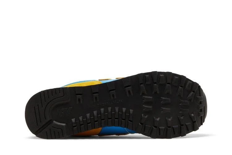 Krossovki-New-Balance-574-Flag-Collection-Sweden-3