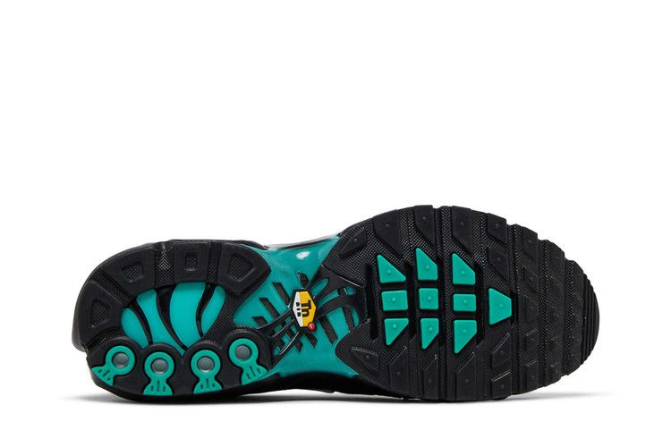 Кроссовки Nike Air Max Plus 'Light Retro'