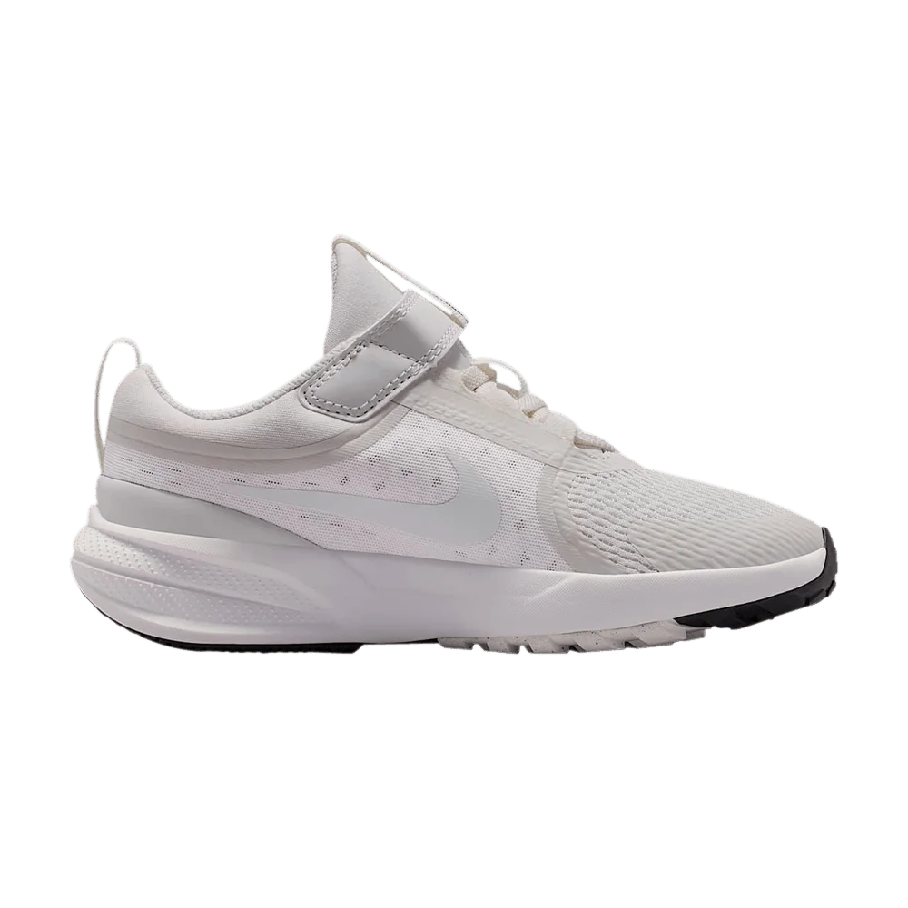 Krossovki-Nike-Star-Runner-5-PS-Platinum-Tint-Metallic-Gold