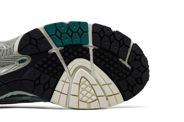 Кроссовки Aimé Leon Dore x New Balance 860v2 'White Green'