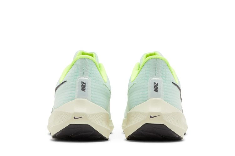 Кроссовки Nike Air Zoom Pegasus 39 'Barely Green'
