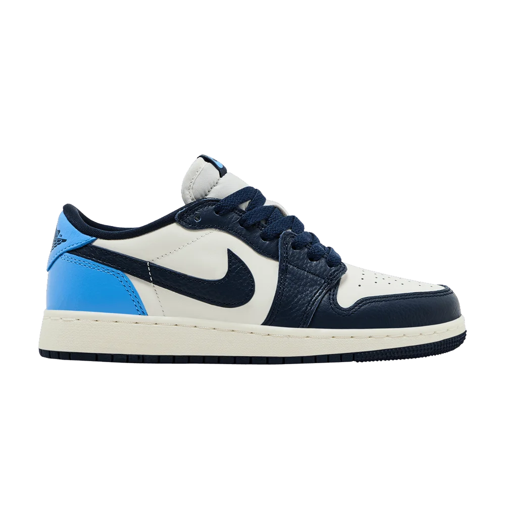 Krossovki-Air-Jordan-1-Retro-Low-OG-GS-Obsidian-UNC